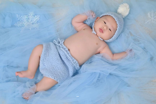 清远摸孕妇肚子沾喜气